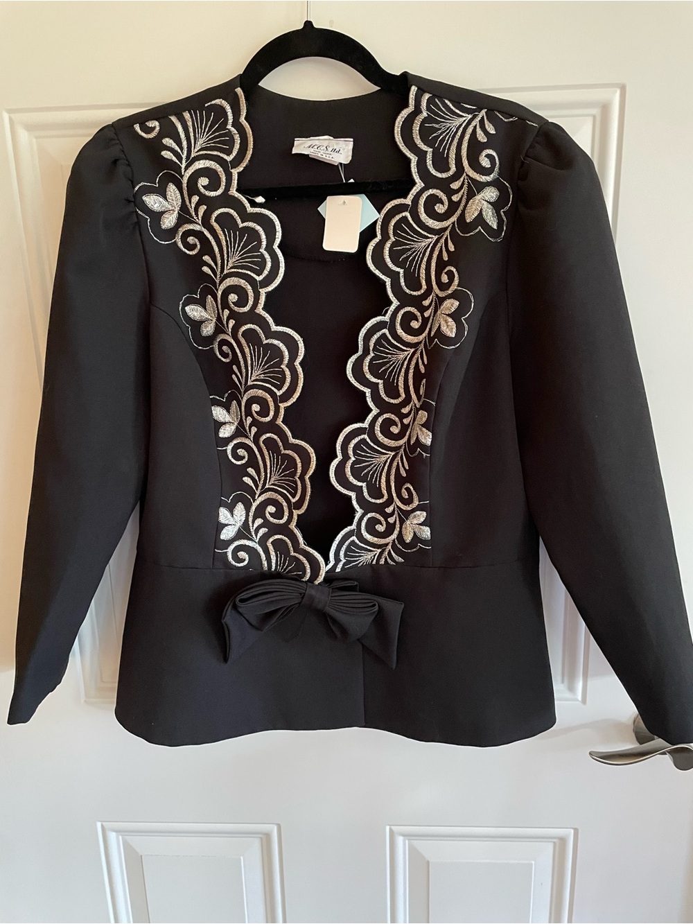 Vintage 1980’s M.C.S. Embellished Black Jacket/Blazer w/Silver Embroidery, 16! 🍁